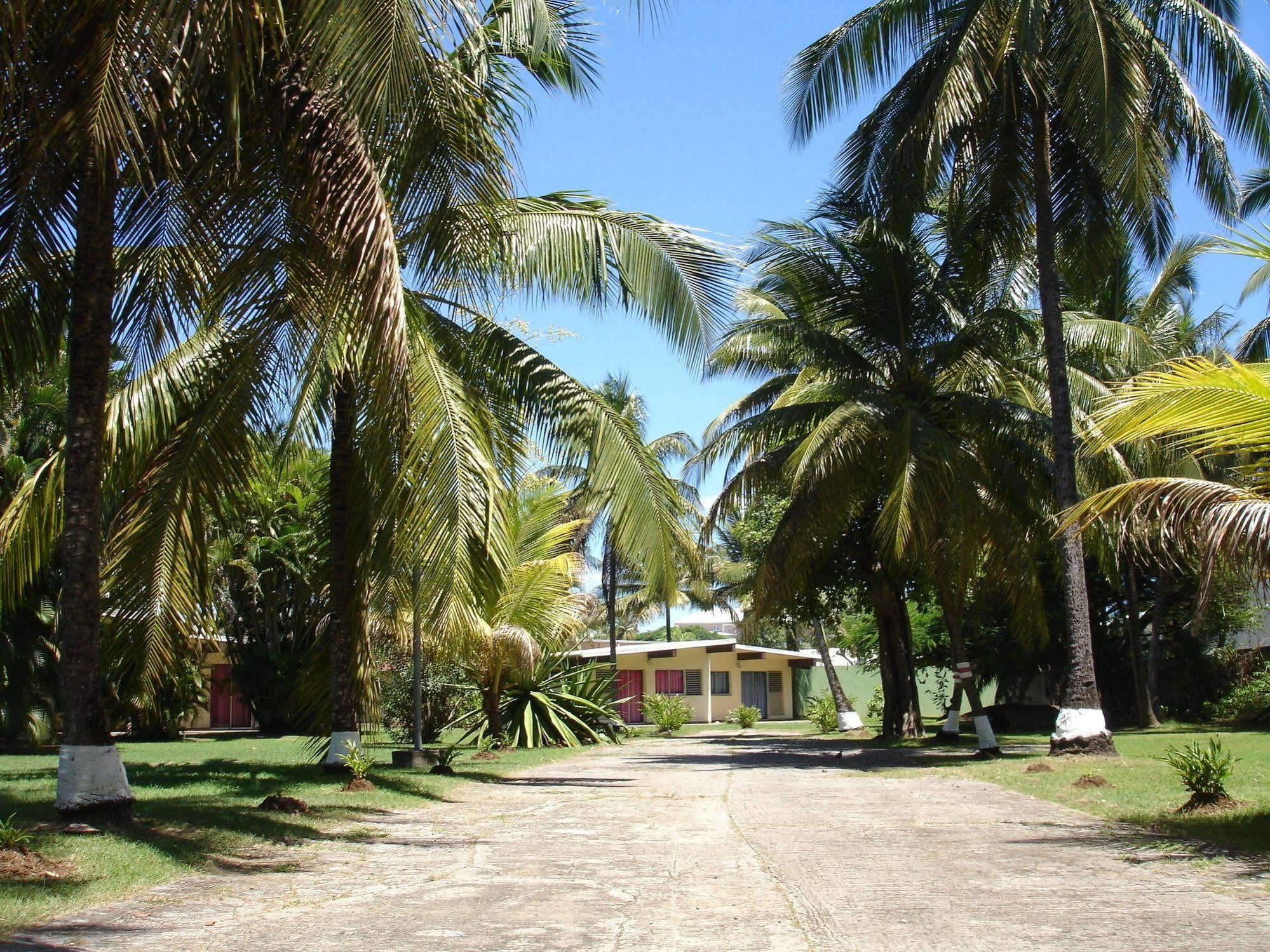Alizes Bungalows Sainte-Anne  Exterior foto